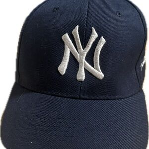 New York Yankees Navy Cap